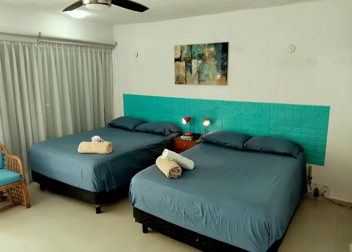 Deluxe One-Bedroom Apartment